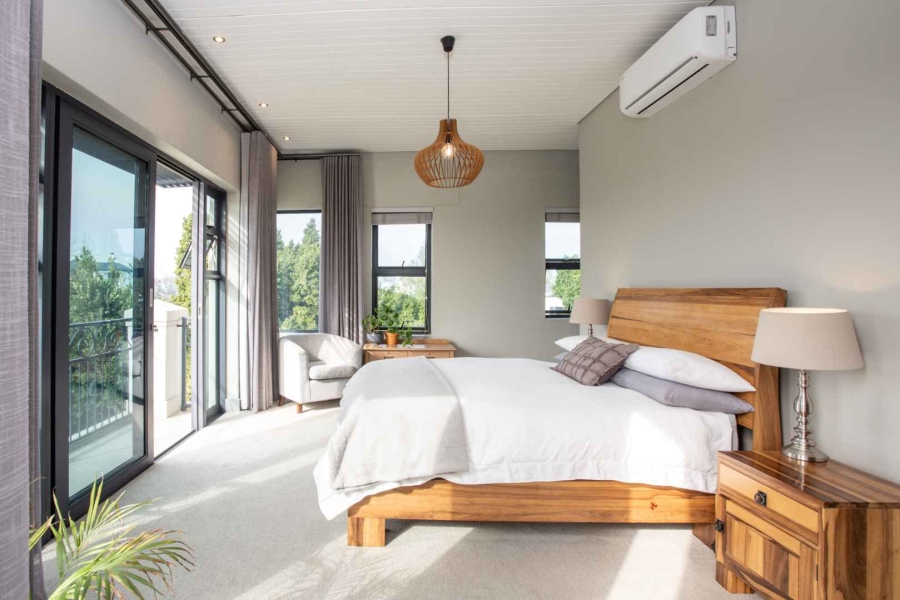 4 Bedroom Property for Sale in Val De Vie Estate Western Cape